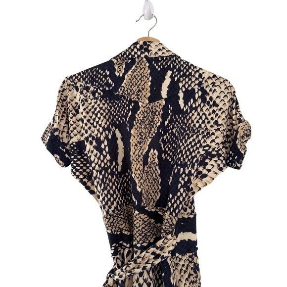 Diane von Furstenberg Navy Beige Snakeskin Wrap Dress size 4 100% silk EUC - Picture 5 of 10